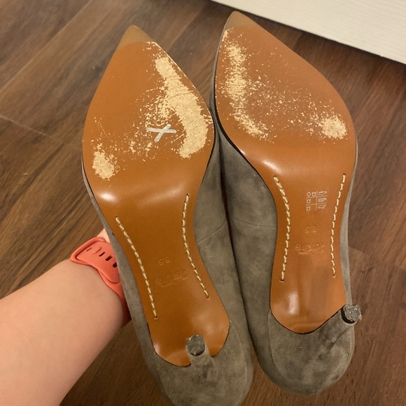 COACH Waverly Pump - Picture 12 of 15